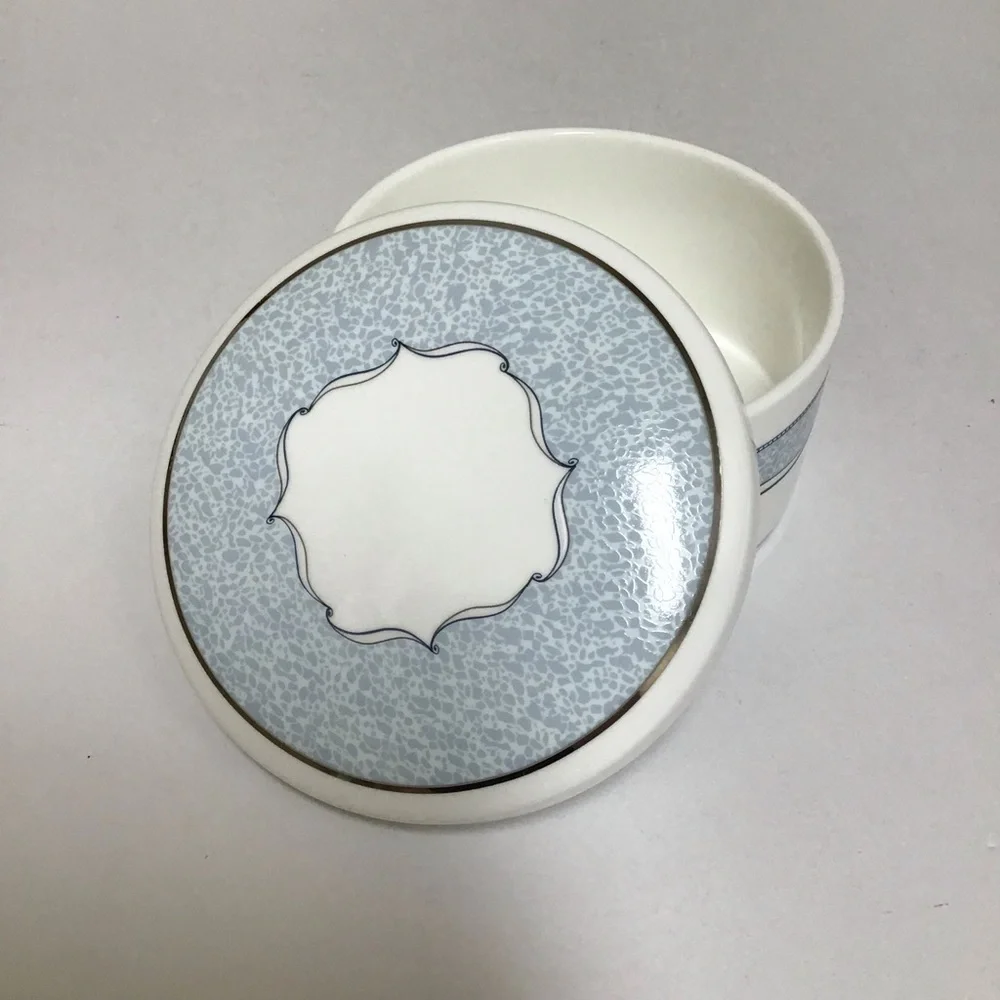 Wedgwood Porcelain Powder Box VENICE Trinket Jewelry Signed Vanity Boudoir Round